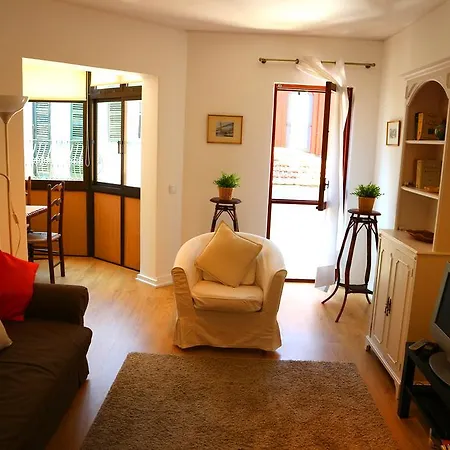Bay Flat Cascais